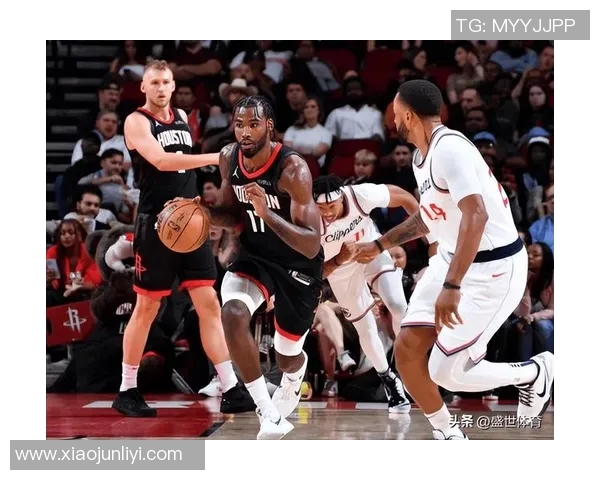 火箭队与快船精彩对决直播全程回顾与赛后分析